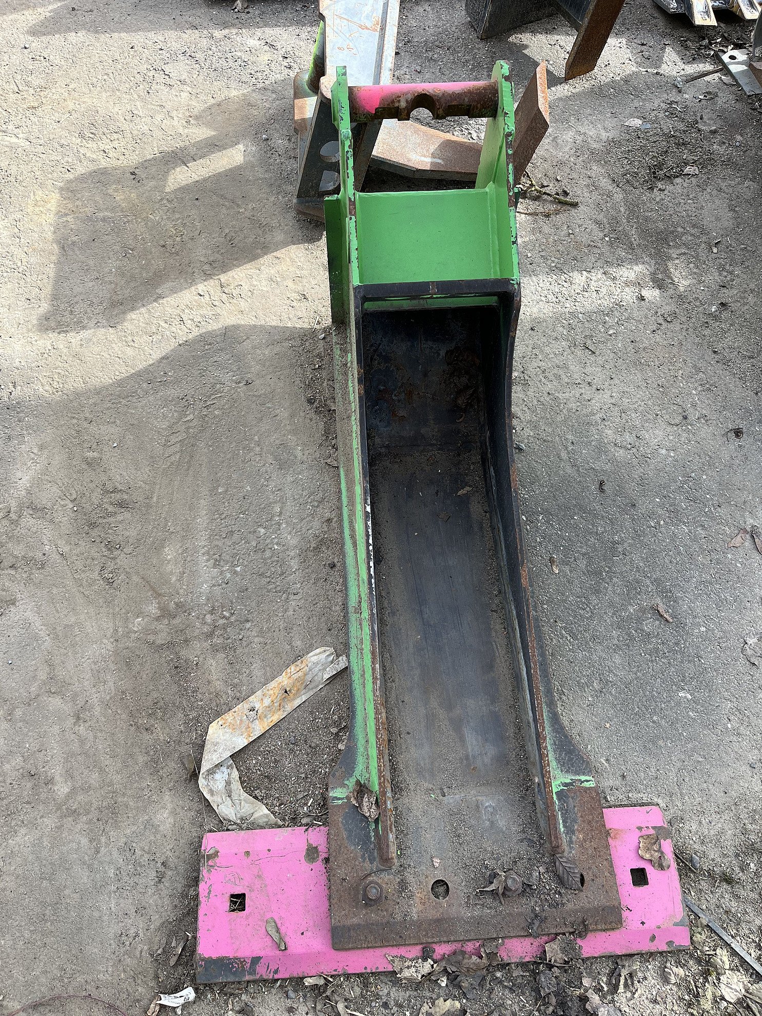 Spatenlöffel SB 320 HT MS01